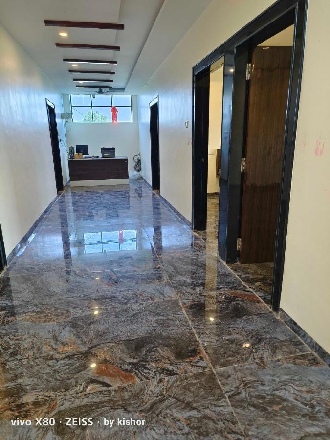 Hotel O Pop Hotel Harsh アウランガーバード エクステリア 写真