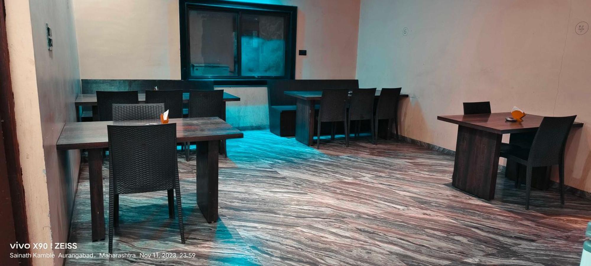 Hotel O Pop Hotel Harsh アウランガーバード エクステリア 写真
